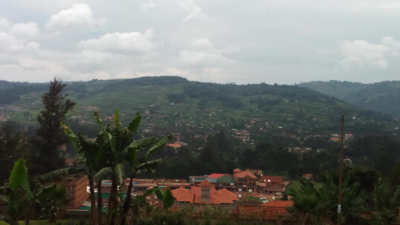White Horse Inn Kabale Εξωτερικό φωτογραφία