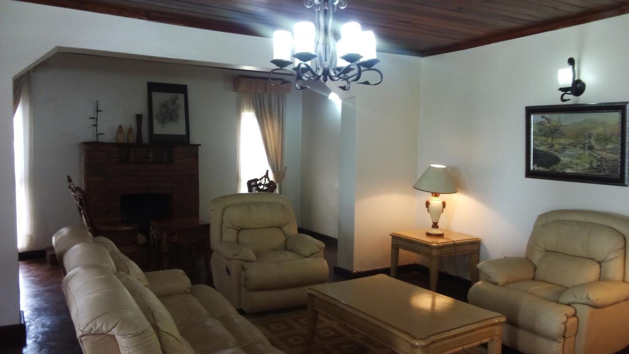 White Horse Inn Kabale Εξωτερικό φωτογραφία